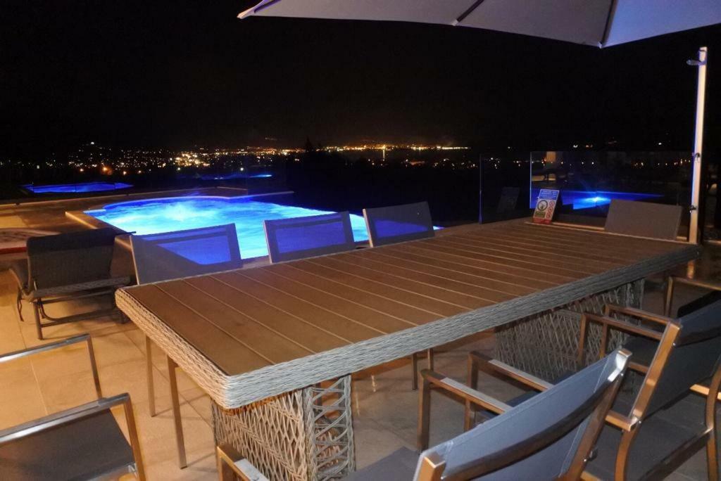 Villa Orao Kastel Novi Exterior photo